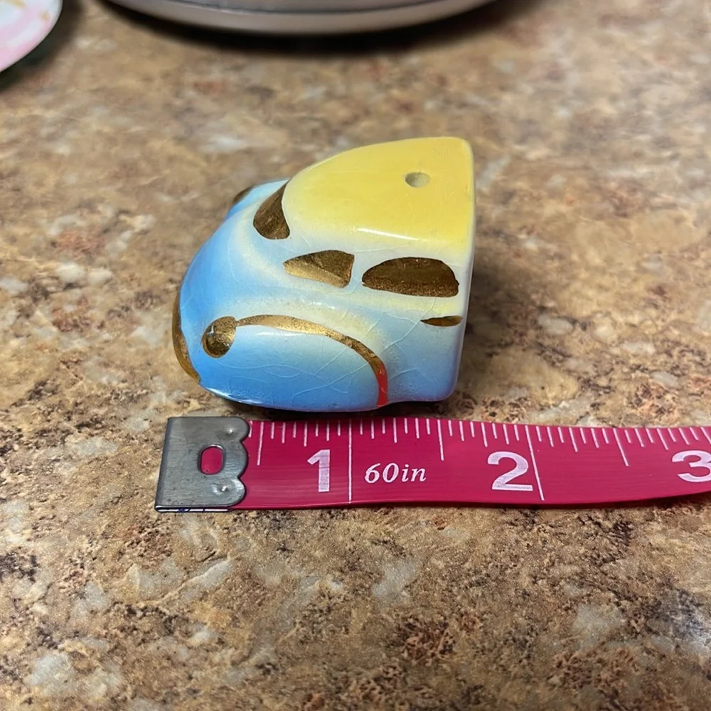 Vintage Car Salt and Pepper Shaker Set